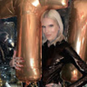 Meet your Posher, Shyelle